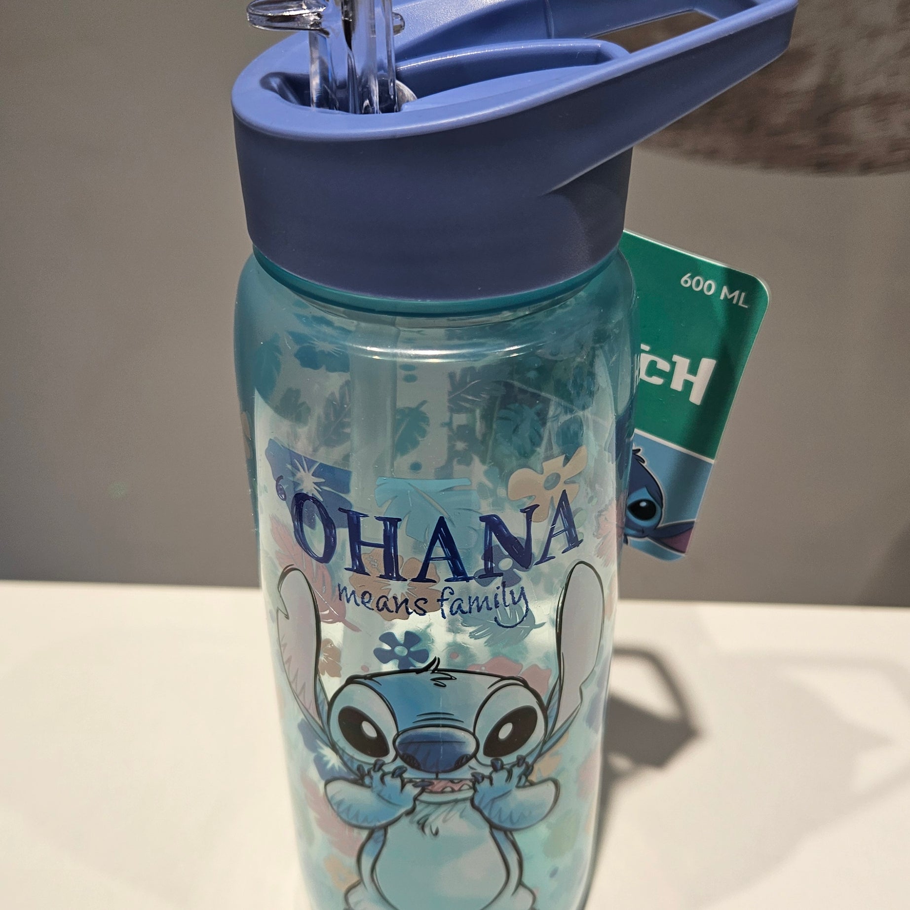 Garrafa Stitch com Palhinha