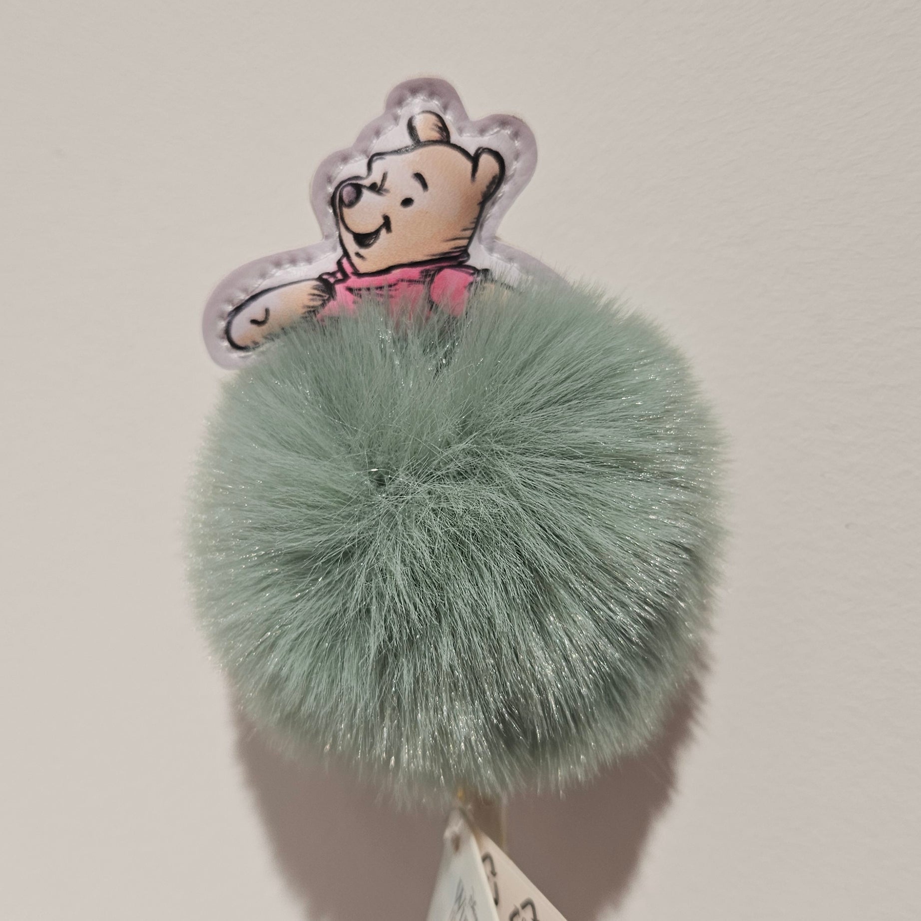 Caneta com Pompom Winnie The Pooh