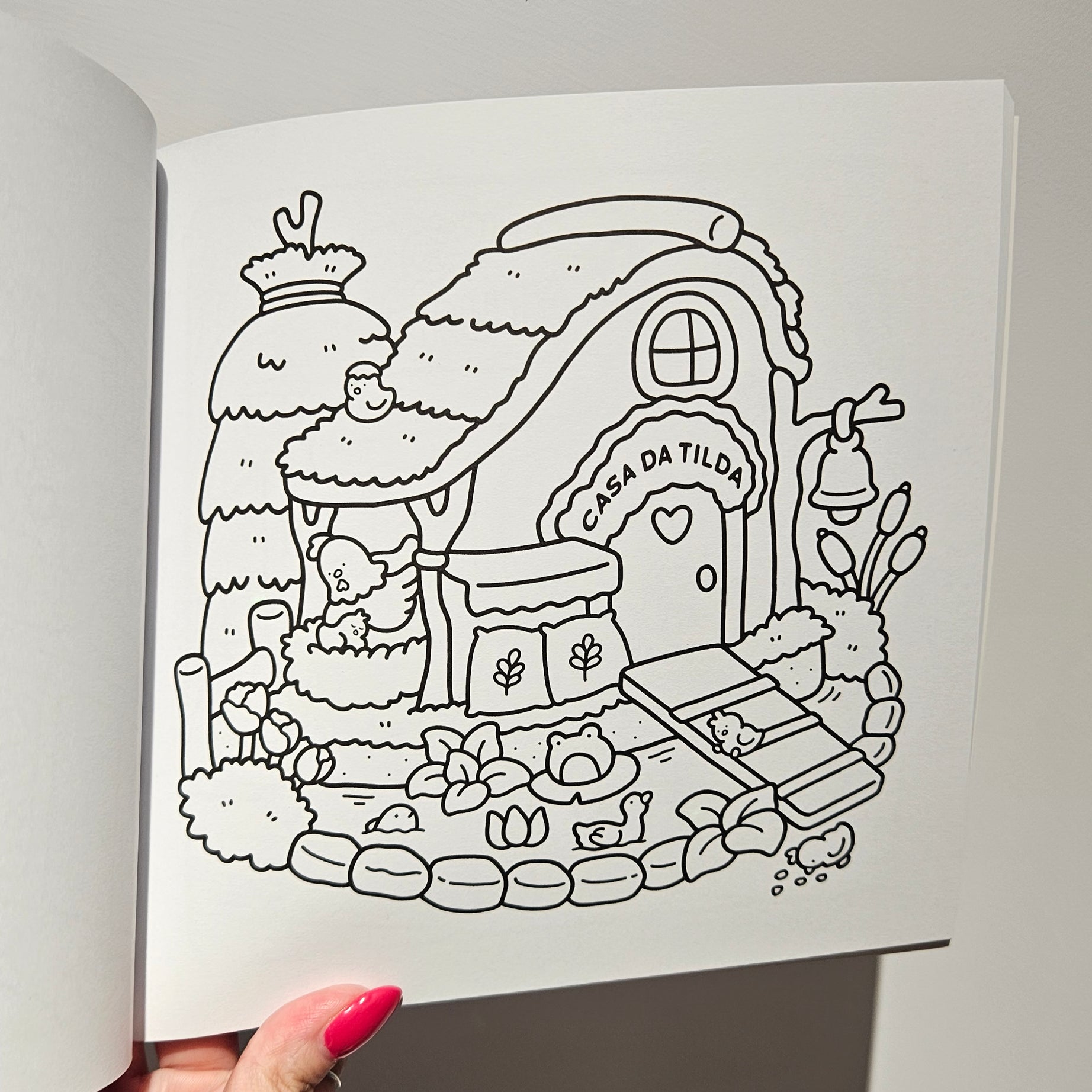 Livro Colorir "Um Canto Fofinho" - Estilo Bobbie Goods