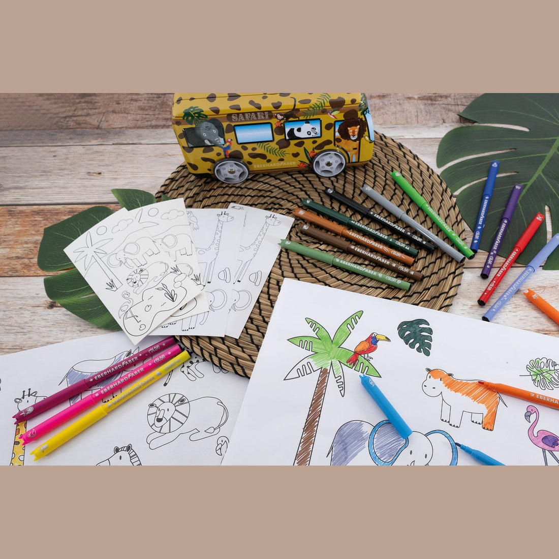 Carrinha Safari com 16 Marcadores de Colorir + 2 cartões para colorir + 2 folhas de autocolantes EberhardFaber