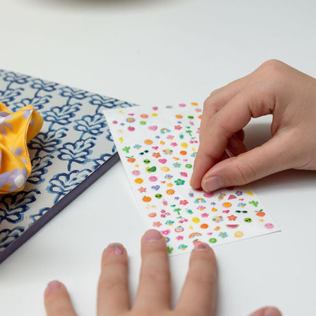 +150 Autocolantes para as Unhas Groovy Legami
