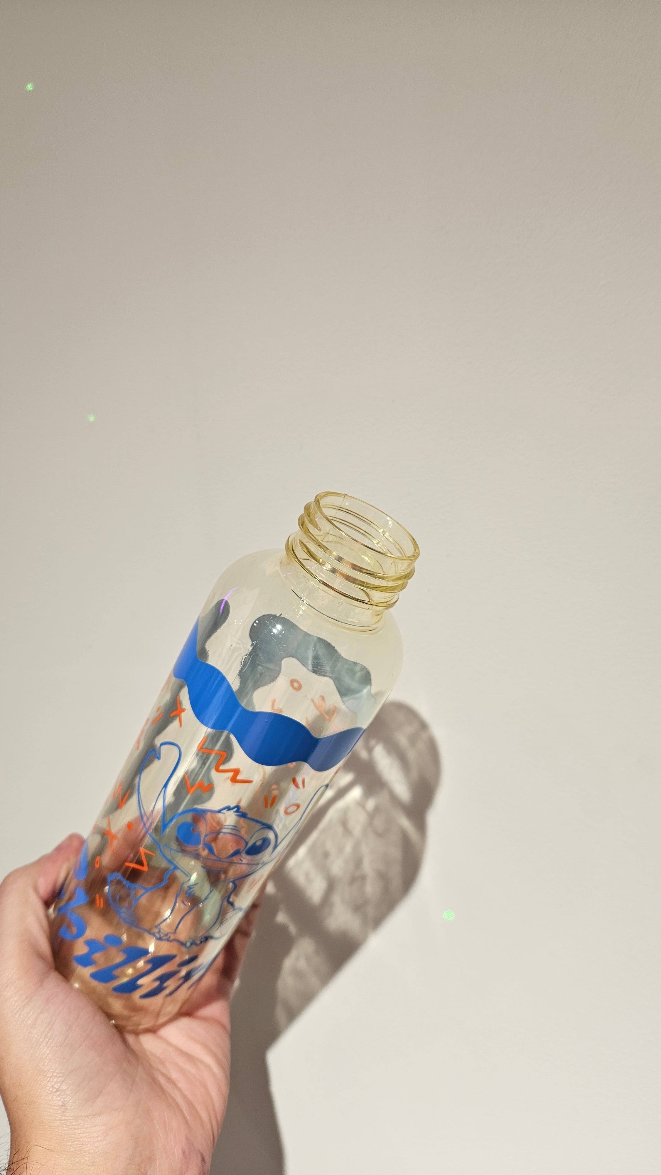 Garrafa Stitch Com Fita Laranja