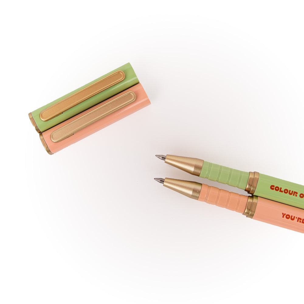 Conjunto 2 Canetas "Color Outside The Lines" e " You're Just my Type" Mr.Wonderful