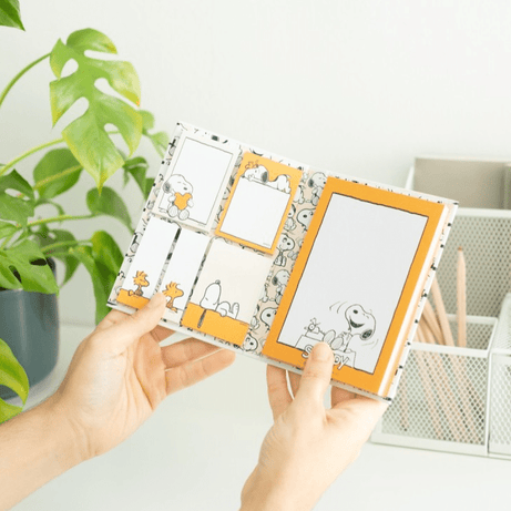 Caderno com Post Its Snoopy Vários Tamanhos