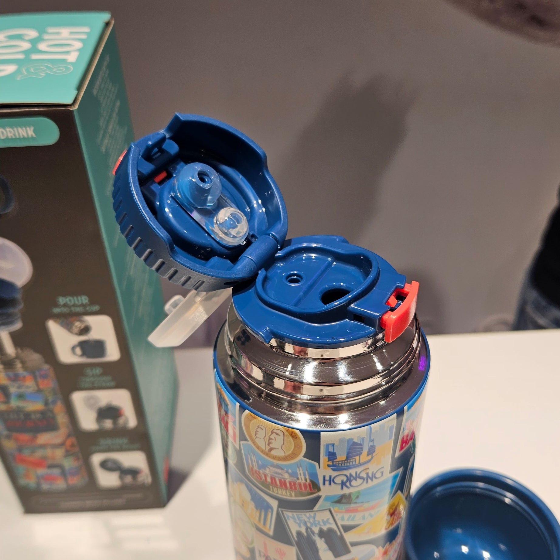 Garrafa Térmica com Copo Stickers Legami