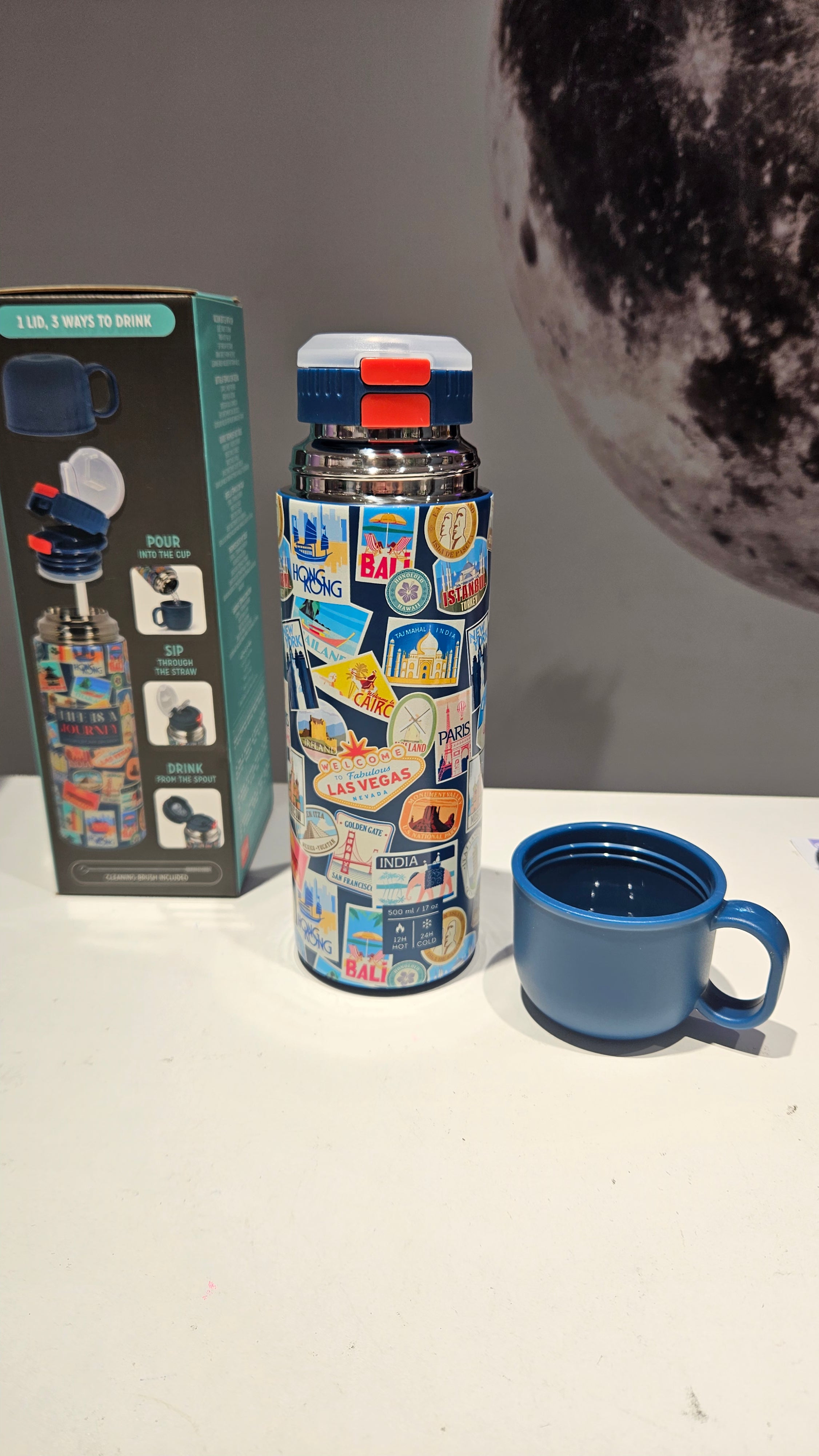 Garrafa Térmica com Copo Stickers Legami