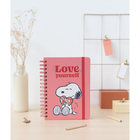 Caderno A5 em Espiral Pautado Snoopy Love Yourself