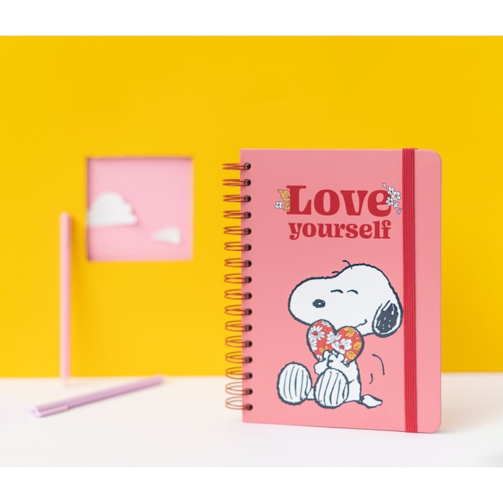 Caderno A5 em Espiral Pautado Snoopy Love Yourself
