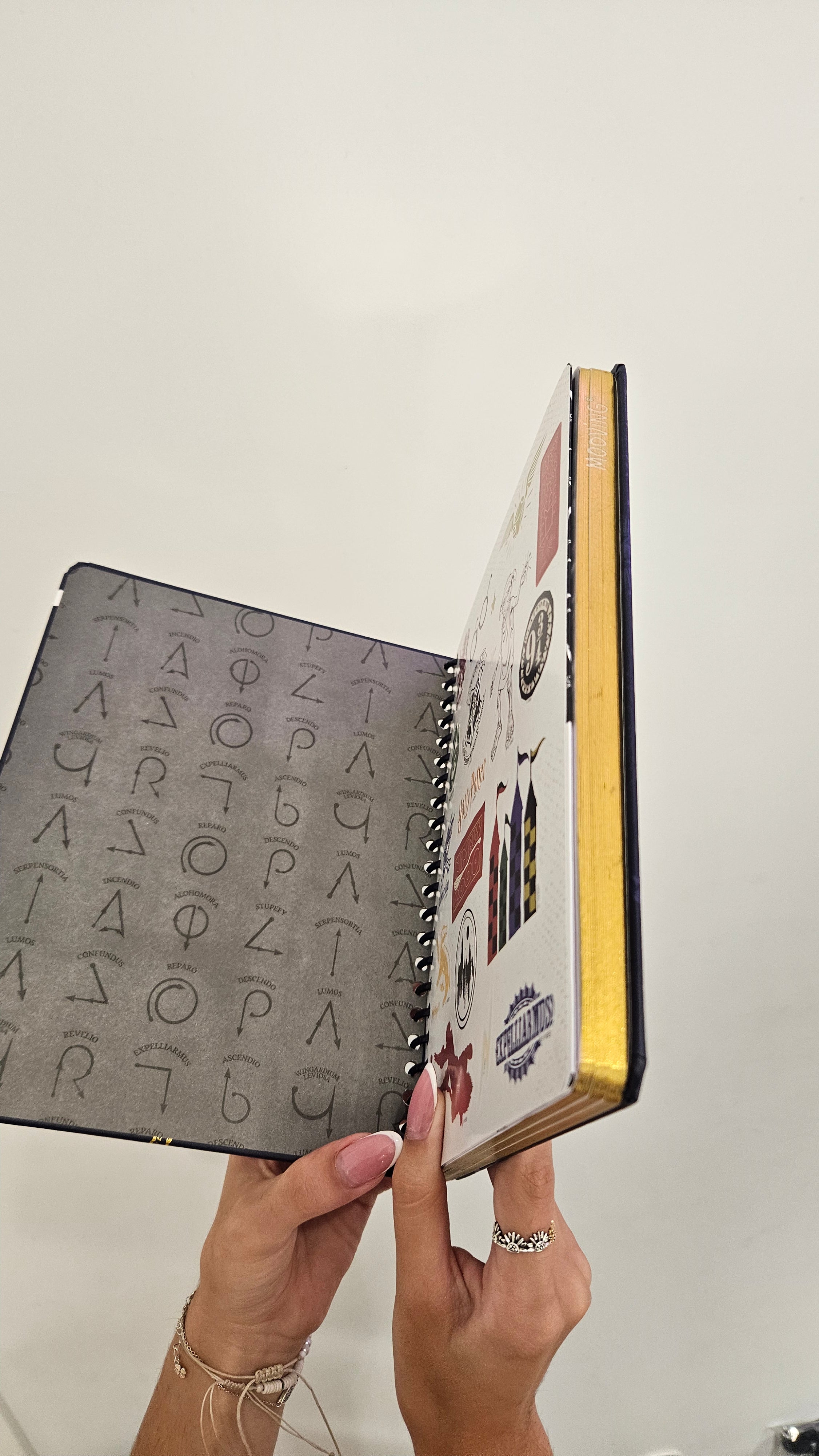 Caderno A5 em Espiral Quadriculado Harry Potter com Autocolantes e Envelope