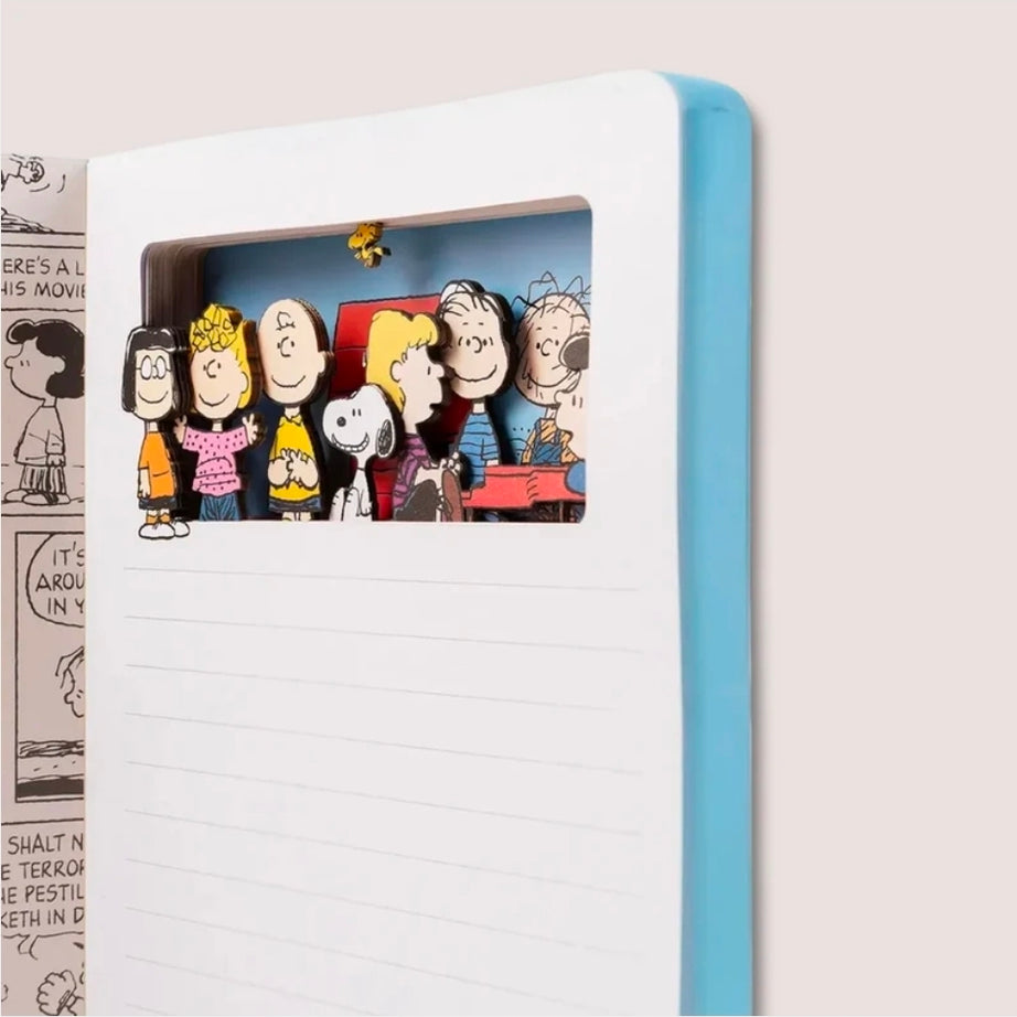 Caderno Premium Snoopy com Camadas Mágicas em Movimento
