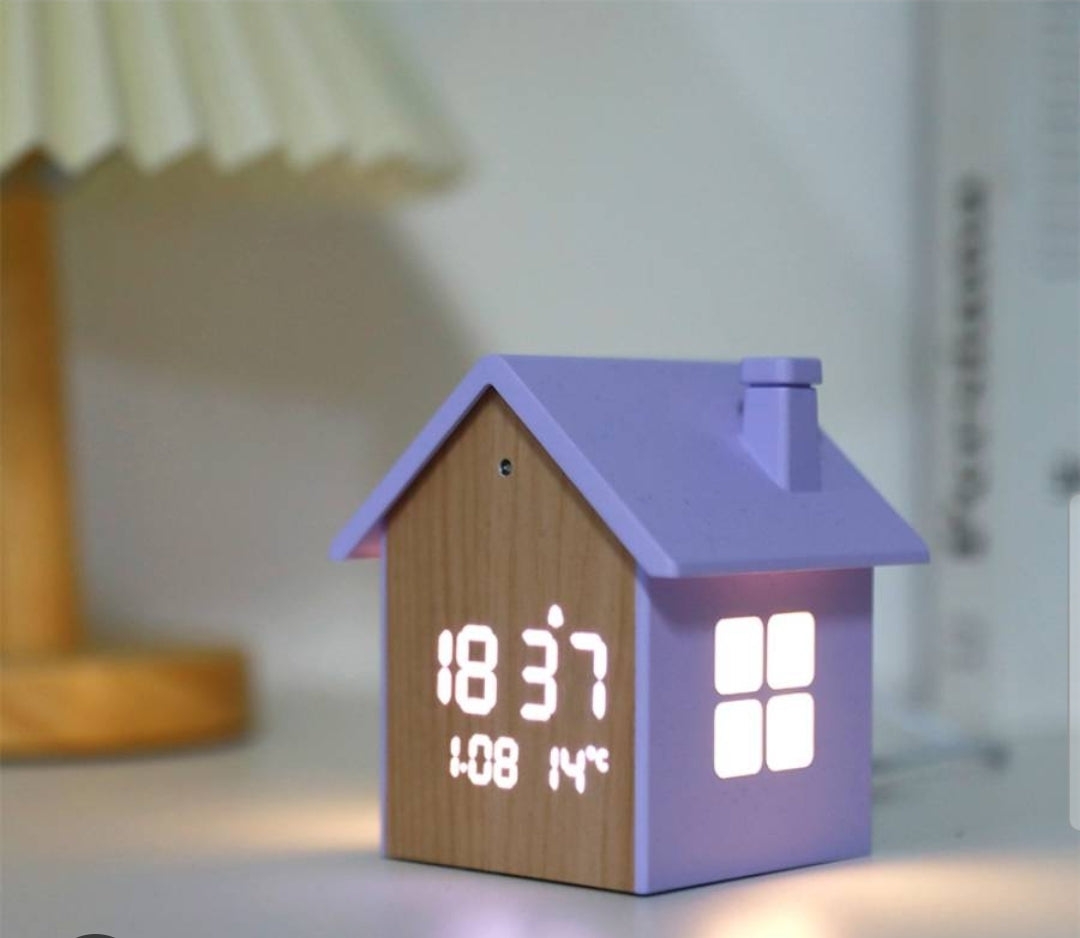 Relógio Despertador LED Casinha Lilás Itotal