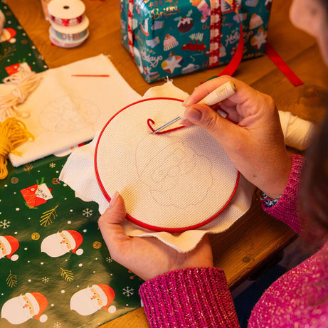 Pré-venda Kit de Bordado Natal Legami