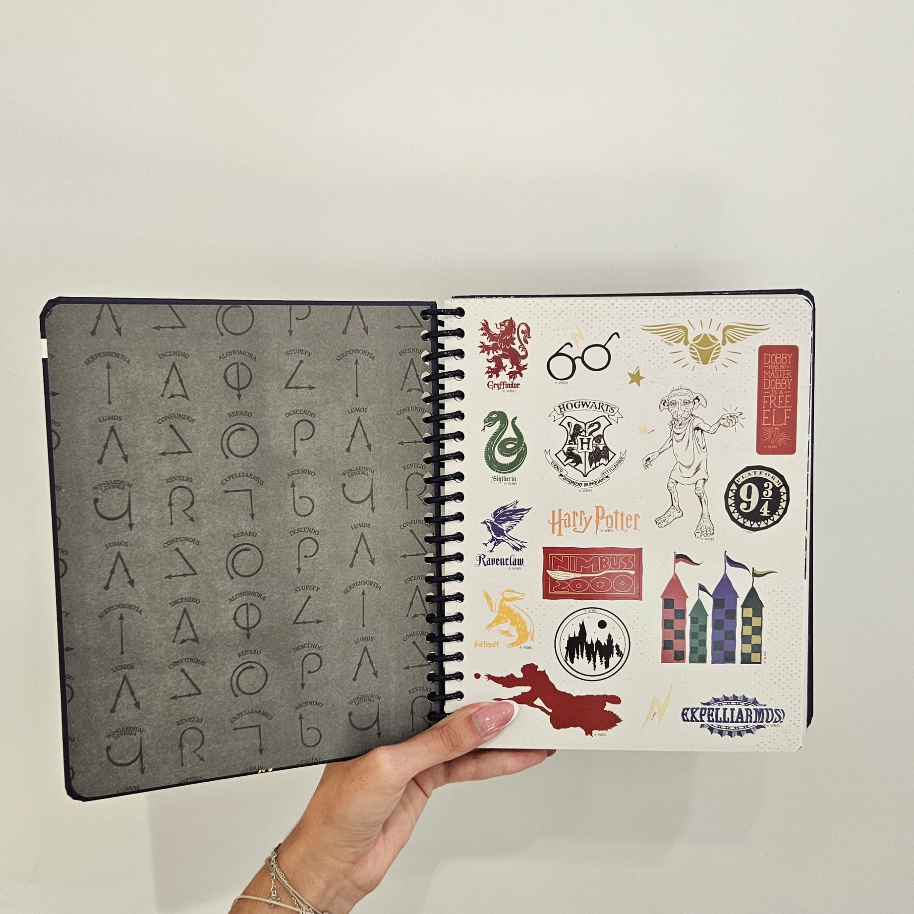 Caderno A5 em Espiral Quadriculado Harry Potter com Autocolantes e Envelope