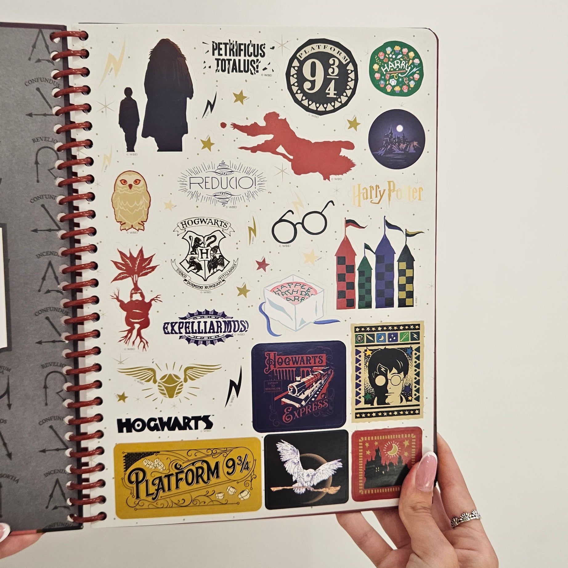 Caderno A4 em Espiral Quadriculado Harry Potter com Autocolantes e Envelope