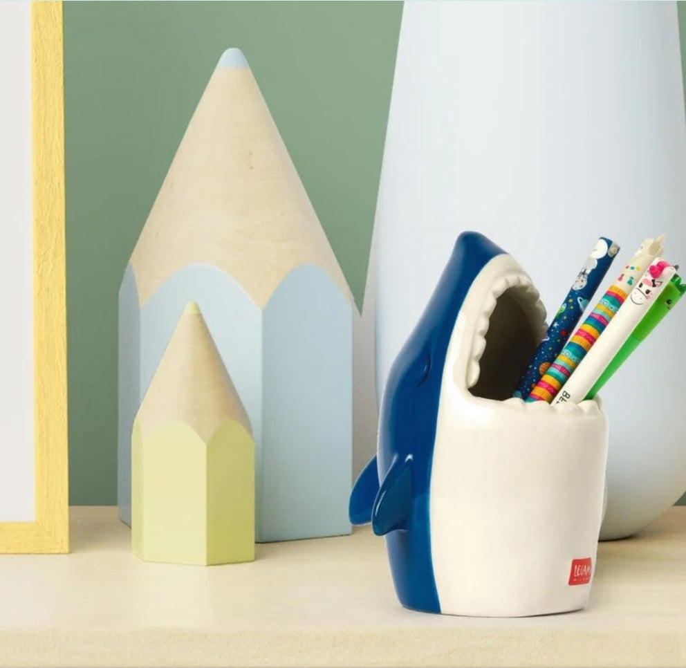 Copo de Secretária Tubarão Legami