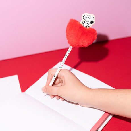 Caneta Snoopy com Coração em Pompom