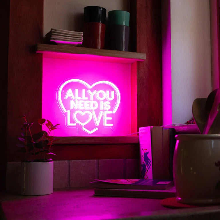Luz Neon Legami - All You Need is love"